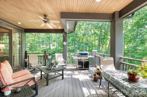 33 Hawks Branch Circle Fairview NC 28730