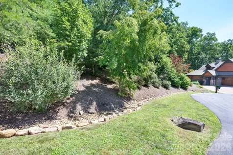 33 Hawks Branch Circle Fairview NC 28730