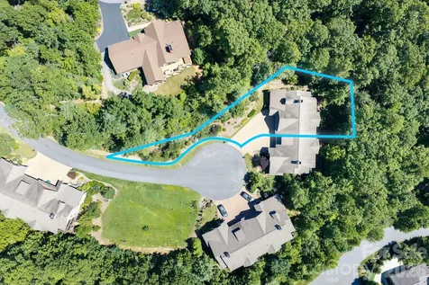 33 Hawks Branch Circle Fairview NC 28730