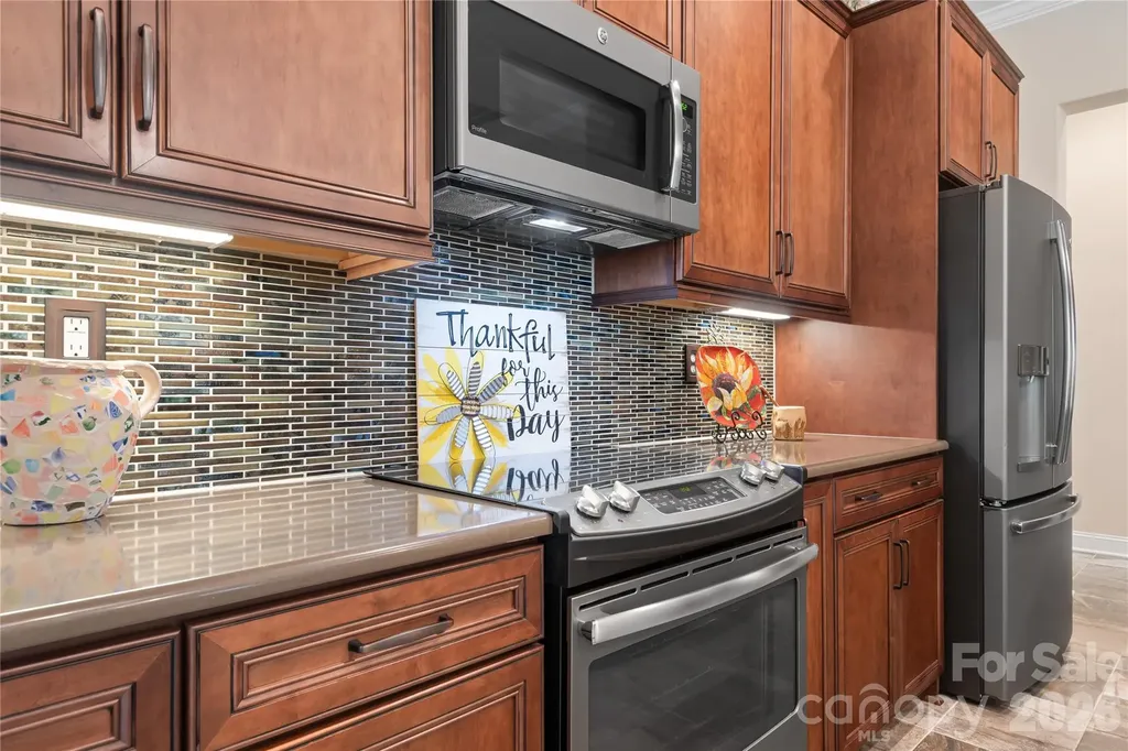 7142 Hanging Rock Court Denver NC 28037