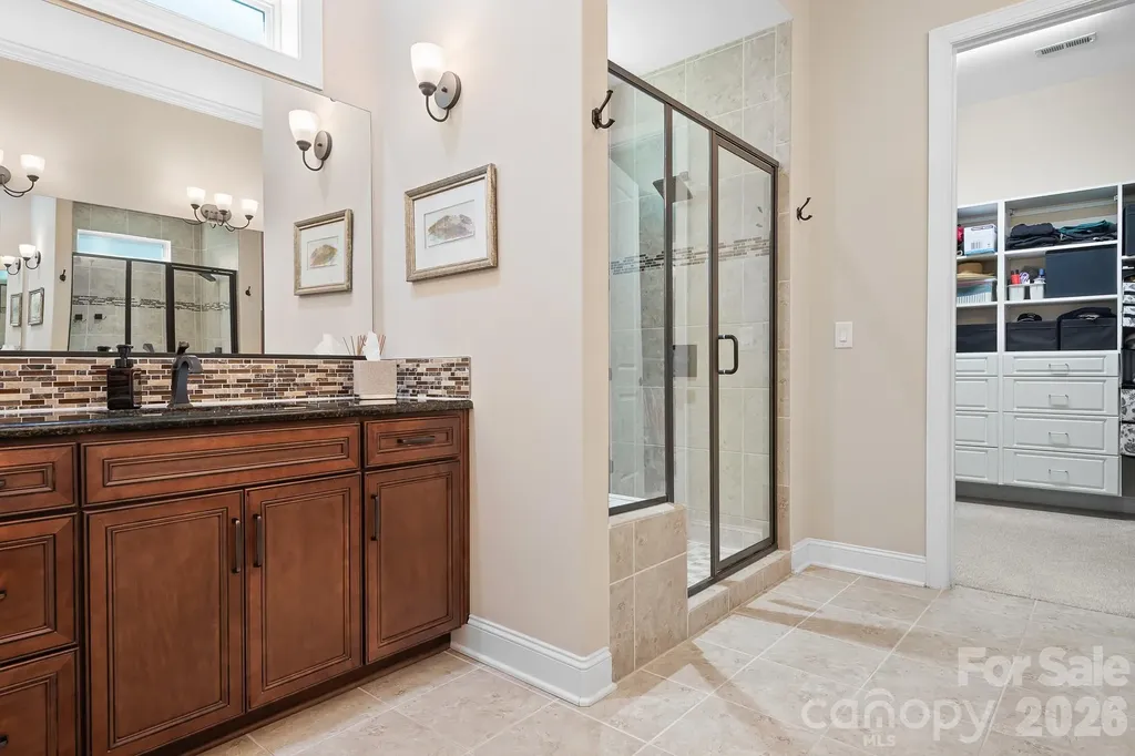 7142 Hanging Rock Court Denver NC 28037