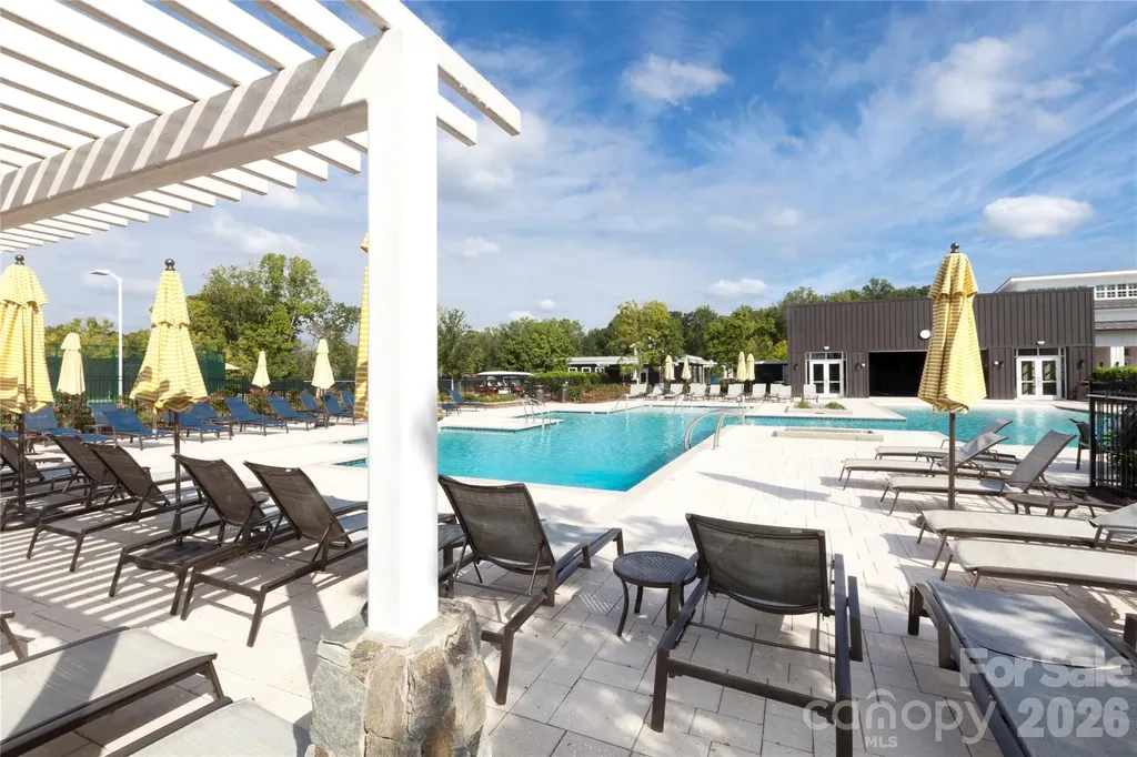 7142 Hanging Rock Court Denver NC 28037