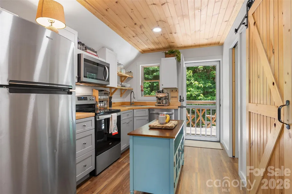 258 Vance Street Waynesville NC 28786