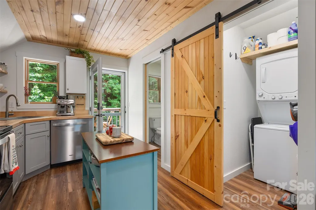 258 Vance Street Waynesville NC 28786