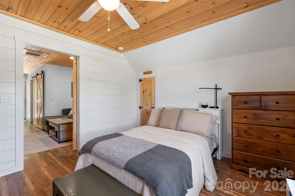 258 Vance Street Waynesville NC 28786