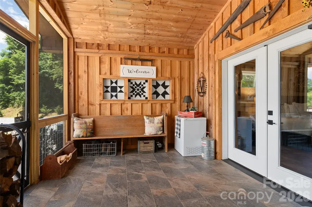 258 Vance Street Waynesville NC 28786