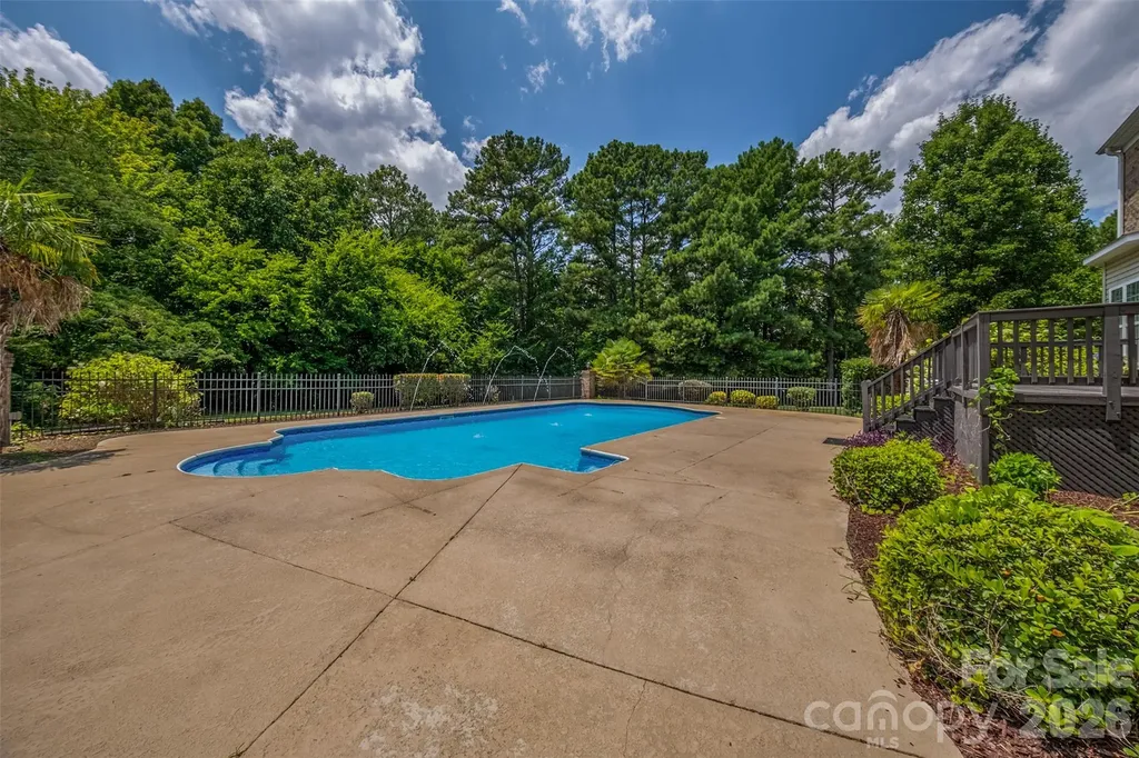 699 Beacontree Court NW Concord NC 28027