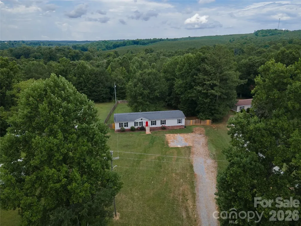 922 Lavender Road Grover NC 28073