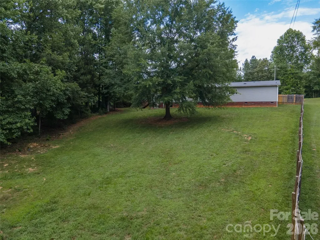 922 Lavender Road Grover NC 28073