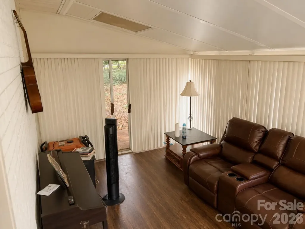 139 Southwold Drive Charlotte NC 28217