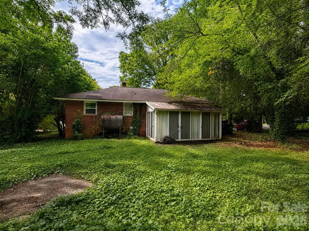 139 Southwold Drive Charlotte NC 28217