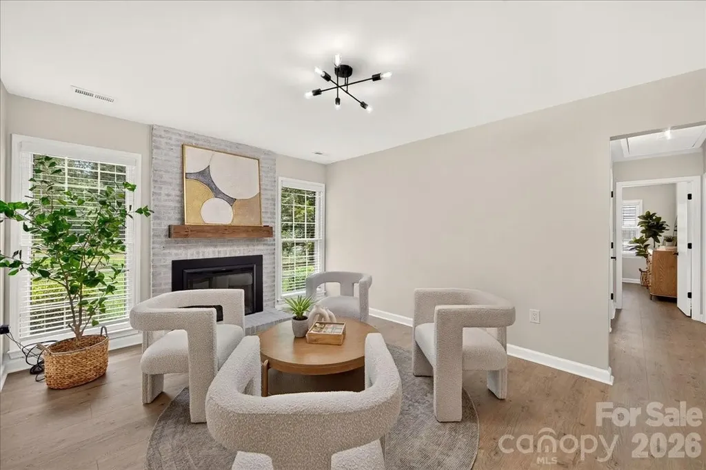 2000 Lawton Bluff Road Charlotte NC 28226