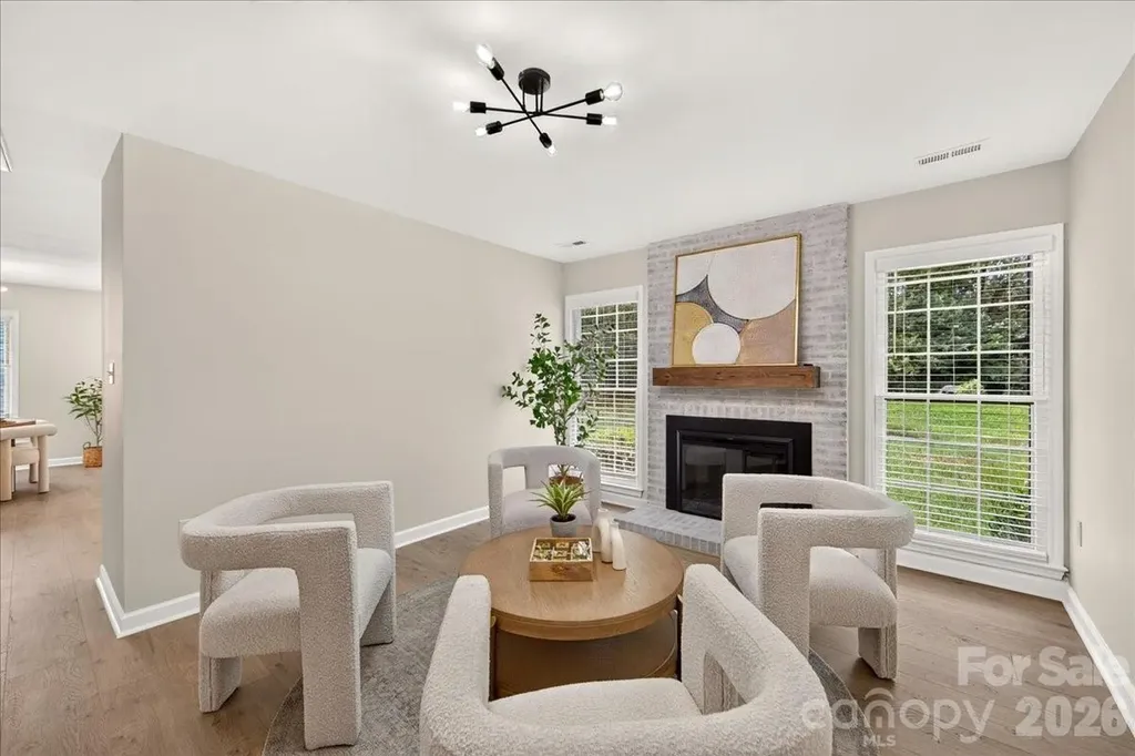 2000 Lawton Bluff Road Charlotte NC 28226