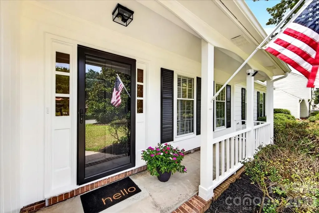 2000 Lawton Bluff Road Charlotte NC 28226