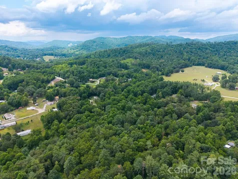 31 Burtiller Lane Fletcher NC 28732