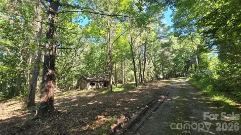 31 Burtiller Lane Fletcher NC 28732