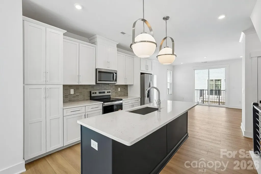 1139 Kokomo Lane Charlotte NC 28206