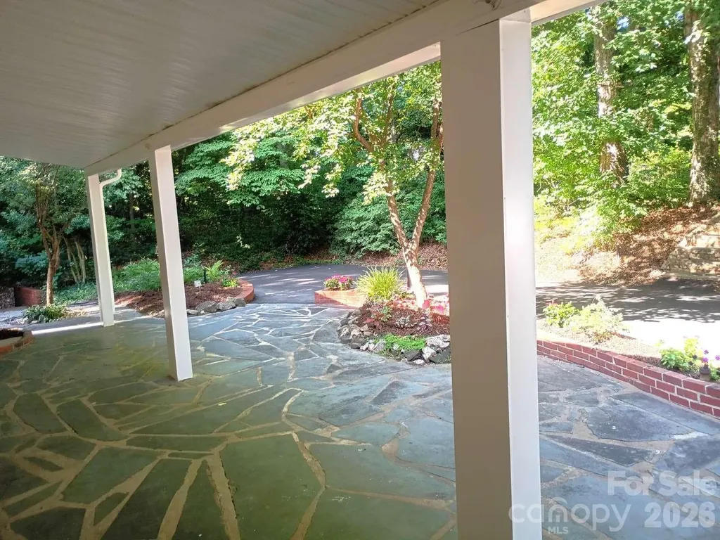 403 N Cannon Boulevard Kannapolis NC 28083