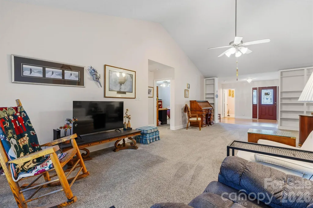 3656 Woodgreen Drive Lincolnton NC 28092