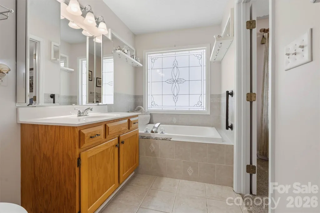 3656 Woodgreen Drive Lincolnton NC 28092