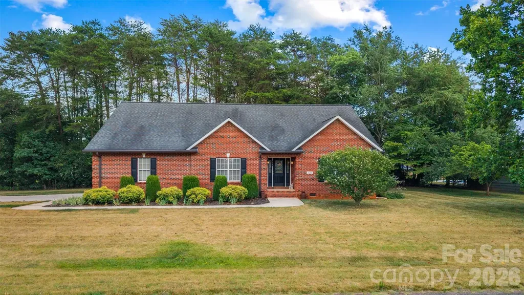 3656 Woodgreen Drive Lincolnton NC 28092