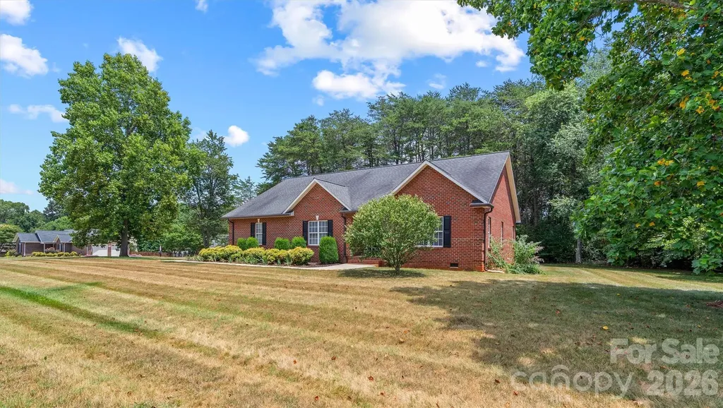 3656 Woodgreen Drive Lincolnton NC 28092