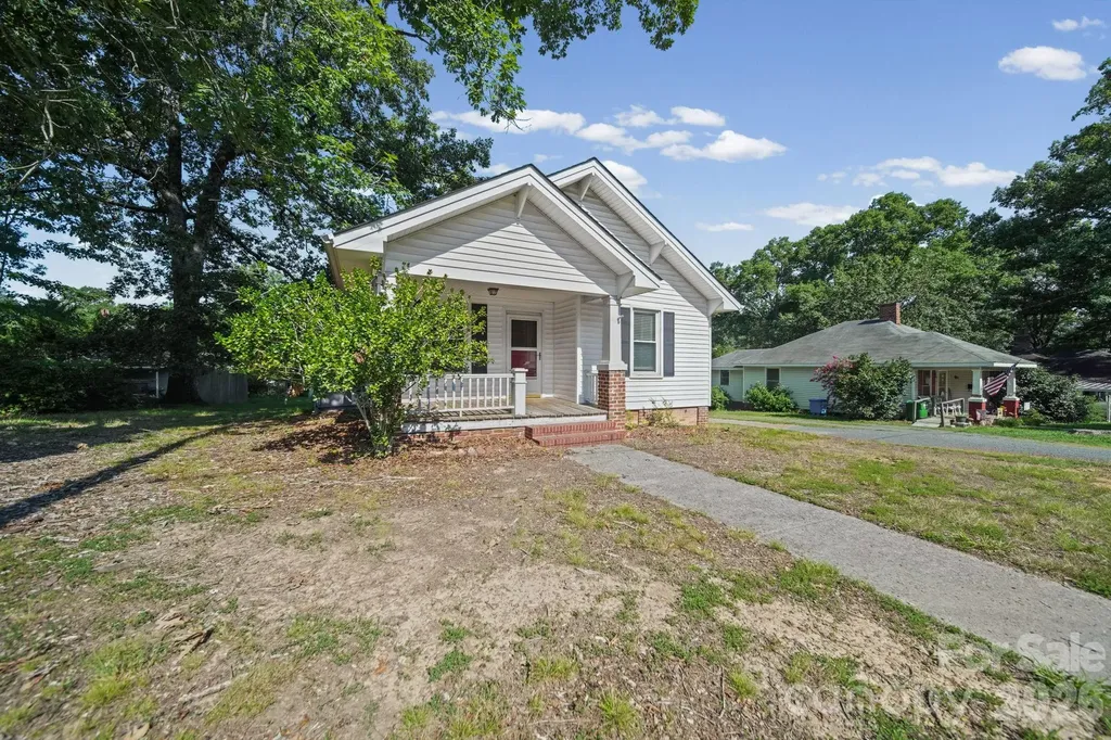 709 N 5th Street Albemarle NC 28001