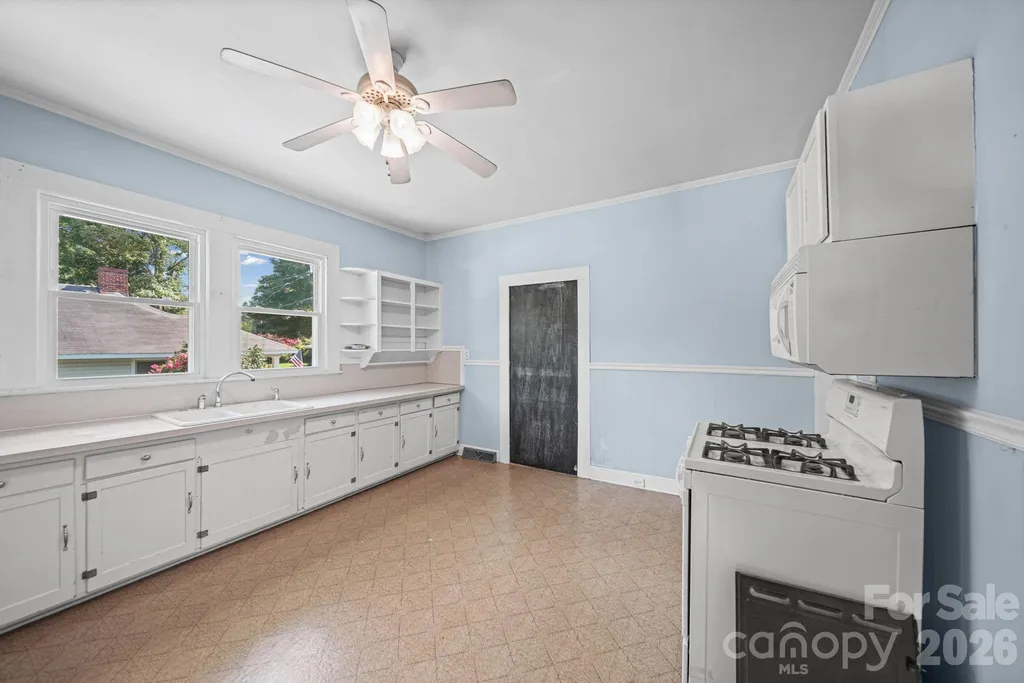 709 N 5th Street Albemarle NC 28001