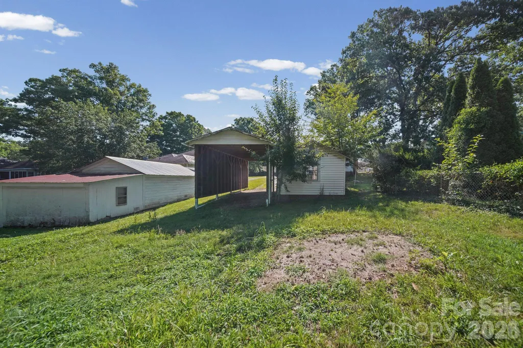 709 N 5th Street Albemarle NC 28001