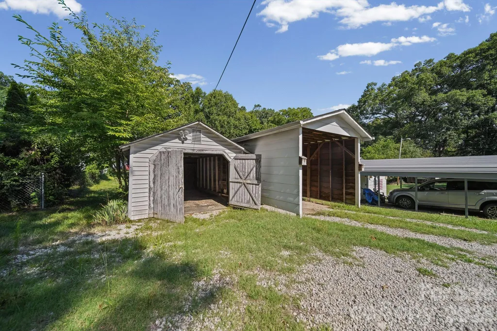 709 N 5th Street Albemarle NC 28001