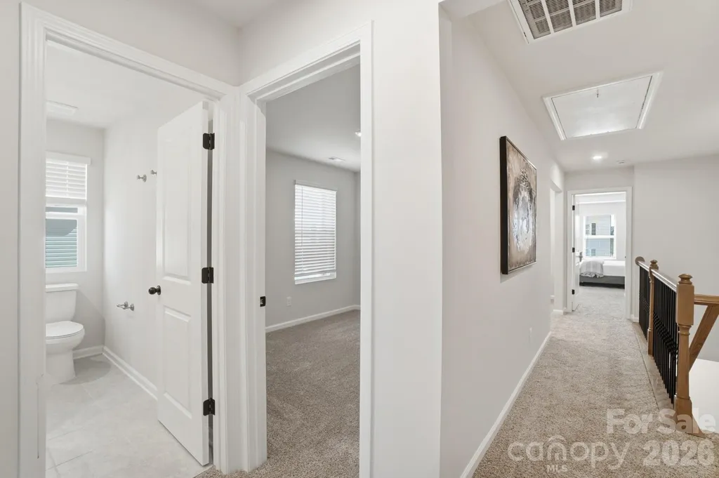 5216 Wyes Oak Lane Charlotte NC 28269