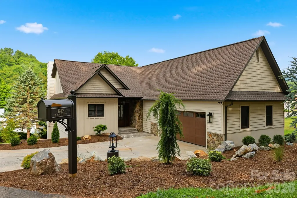 643 W Landing Drive Jefferson NC 28640