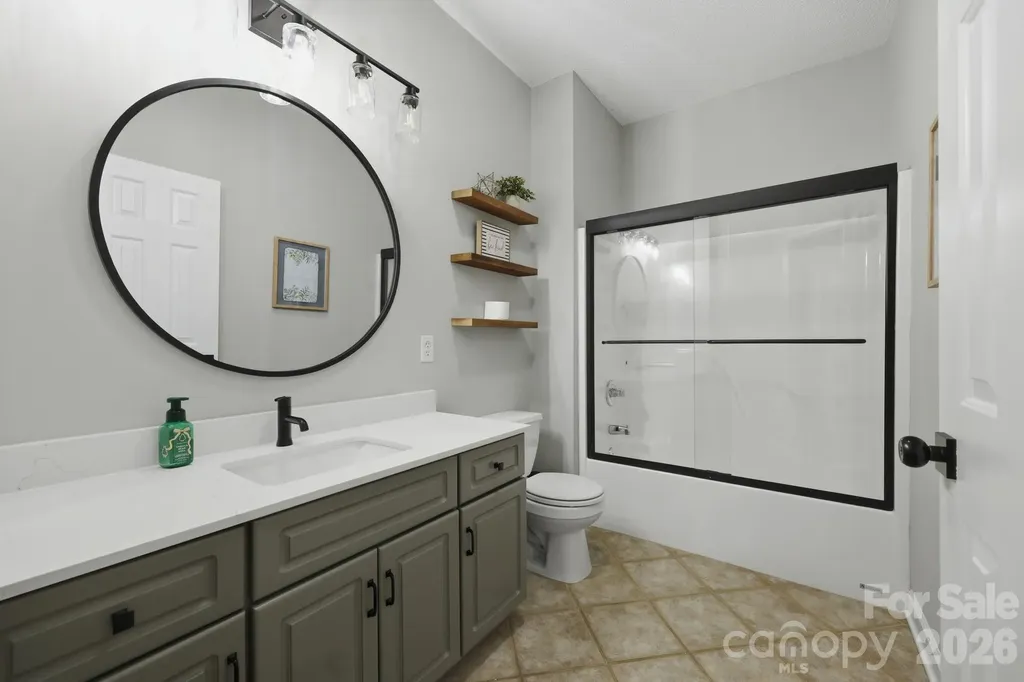 643 W Landing Drive Jefferson NC 28640