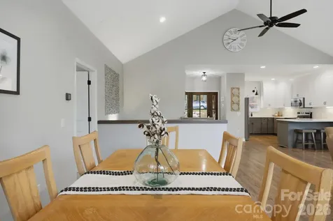 643 W Landing Drive Jefferson NC 28640