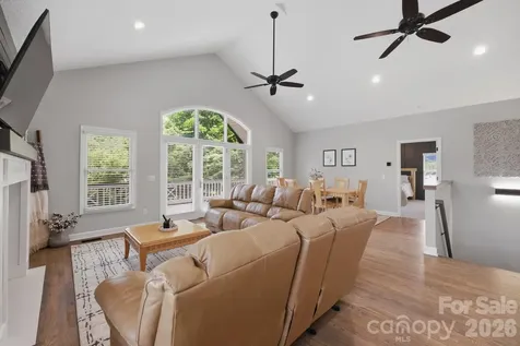 643 W Landing Drive Jefferson NC 28640
