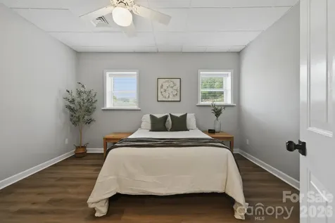 643 W Landing Drive Jefferson NC 28640