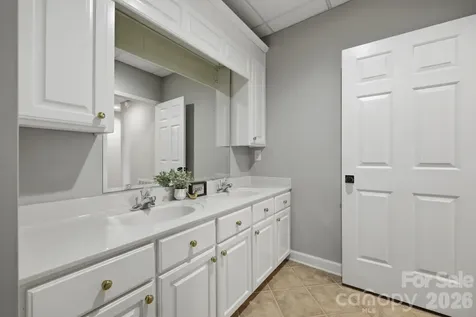 643 W Landing Drive Jefferson NC 28640