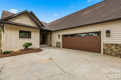 643 W Landing Drive Jefferson NC 28640