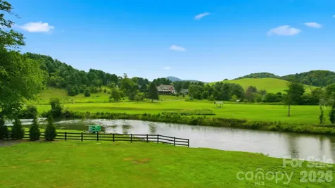 643 W Landing Drive Jefferson NC 28640