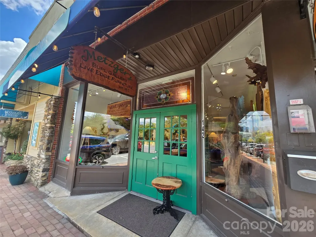 142 N Main Street Waynesville NC 28786