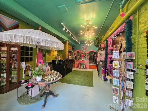 142 N Main Street Waynesville NC 28786