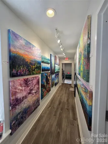 142 N Main Street Waynesville NC 28786