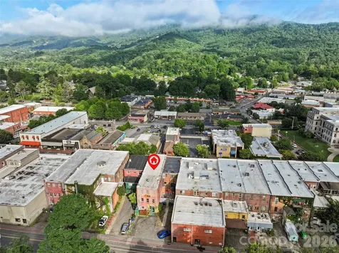 142 N Main Street Waynesville NC 28786