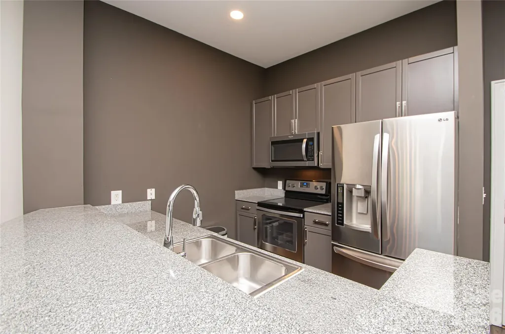 115 E Park Avenue Charlotte NC 28203