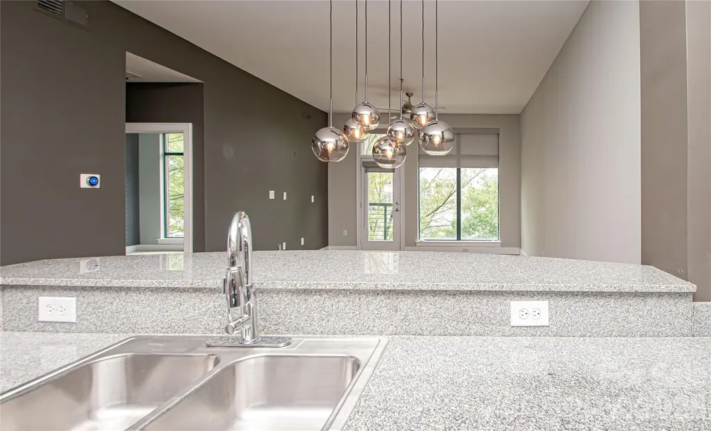 115 E Park Avenue Charlotte NC 28203