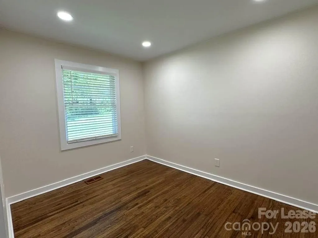 19612 Oak Street Cornelius NC 28031