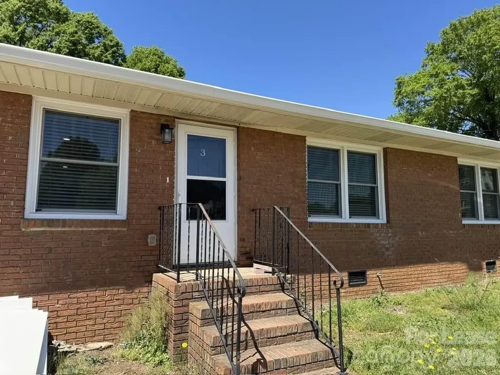 19612 Oak Street Cornelius NC 28031
