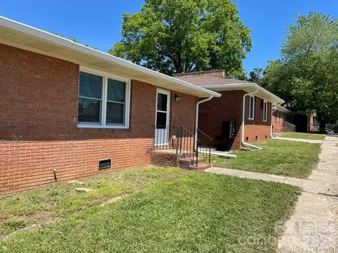 19612 Oak Street Cornelius NC 28031