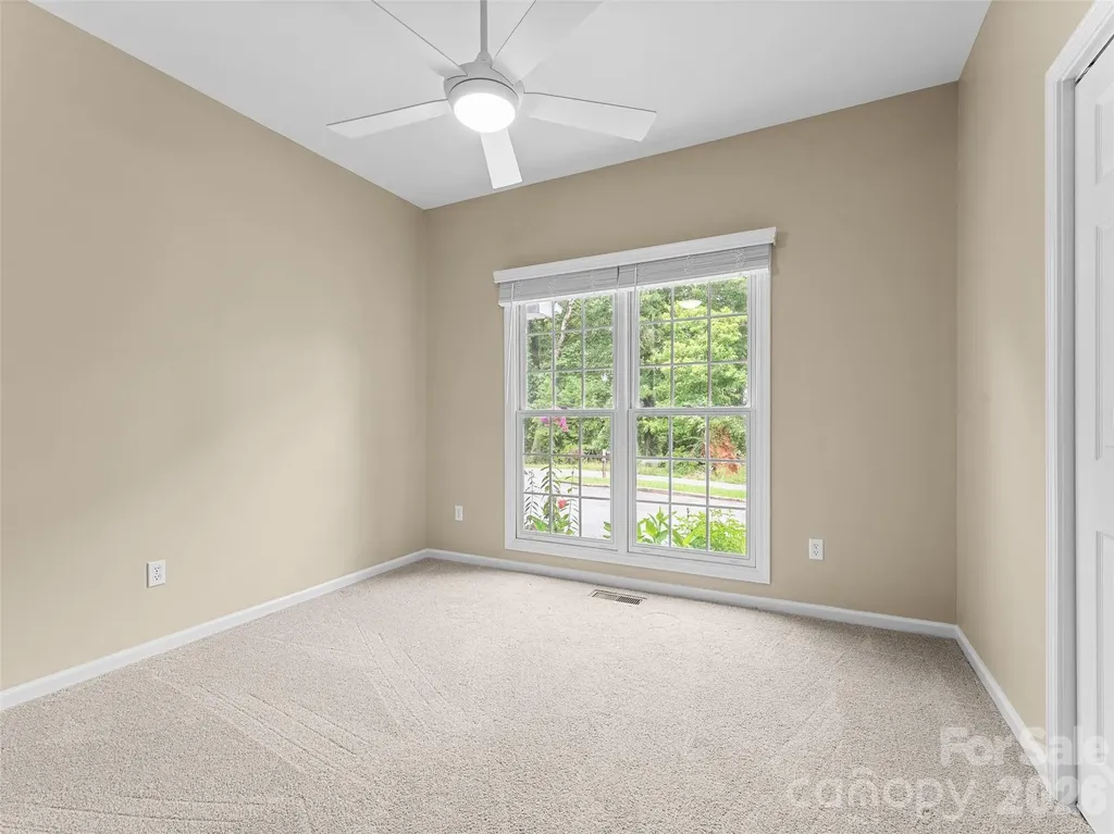 66 Hyde Avenue Tryon NC 28782