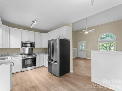 66 Hyde Avenue Tryon NC 28782